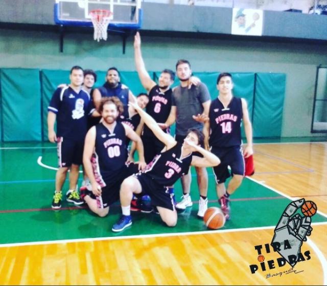 Va libre para Club Amigos del Peixe, Popovich, Los Rsticos y Tira Piedras