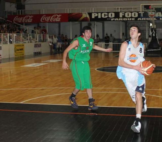 Agust�n Bualo nuevo jugador de Argentino