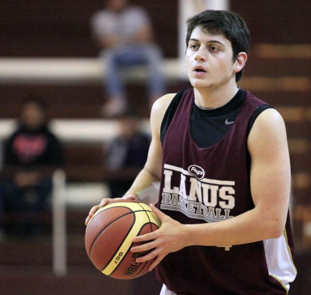 Chaves: "Ser�a algo raro debutar en mi ciudad"