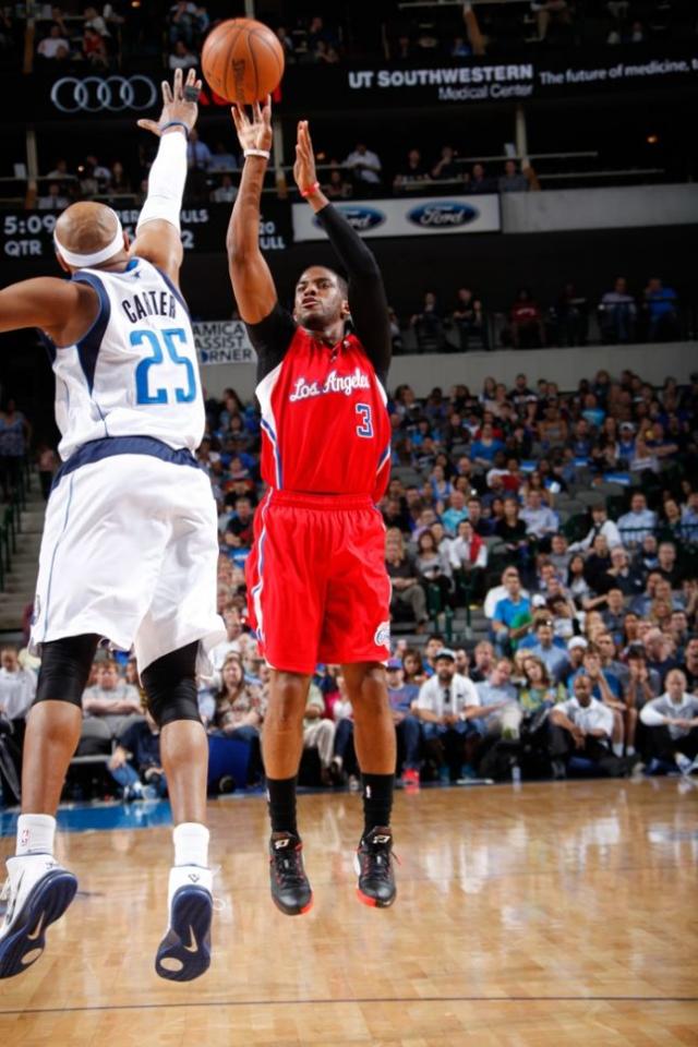 Houston gan y los Sixers llegan a las 26 derrotas consecutivas